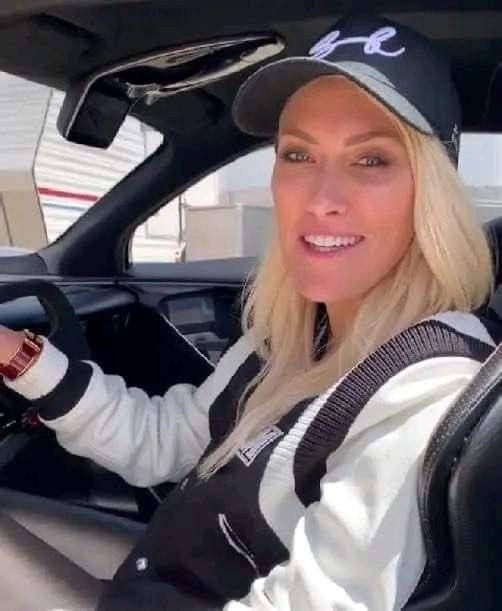 Helping The Poor Financially ЁЯШНЁЯШН - Image 3